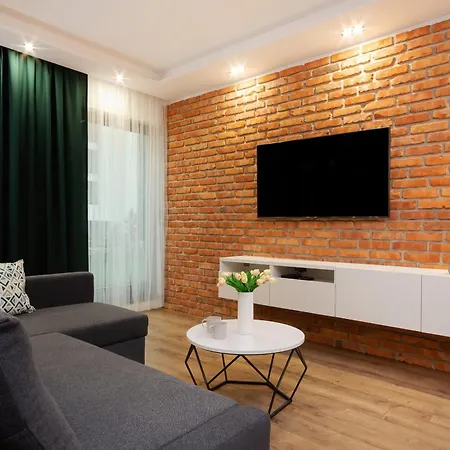 Lux Unique Rzeczypospolitej With Parking By Renters Prestige Apartment
