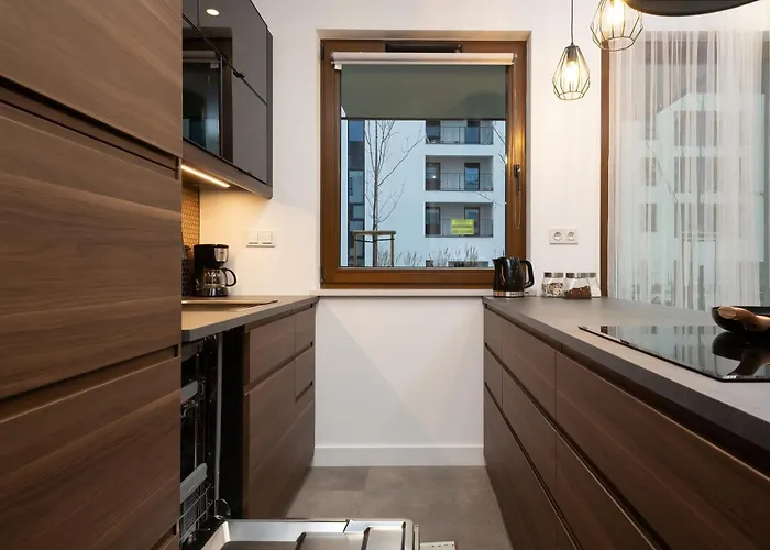 Apartman Lux Unique Rzeczypospolitej With Parking By Renters Prestige