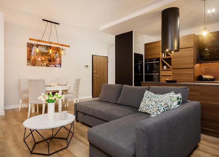 Apartman Lux Unique Rzeczypospolitej With Parking By Renters Prestige Varsó