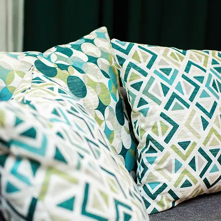 Lux Unique Rzeczypospolitej With Parking By Renters Prestige アパート